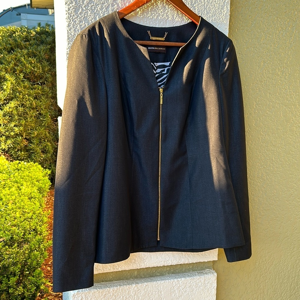 Dana Buchman Zip up Blazer-Style Jacket